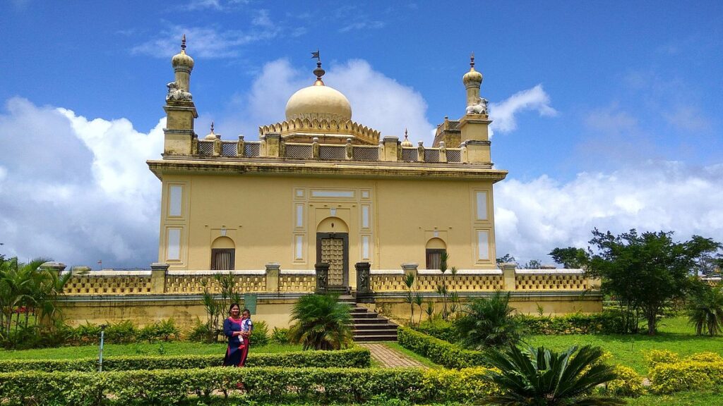 Raja Tomb